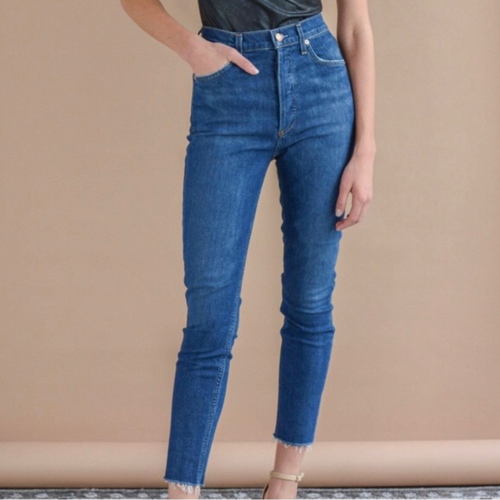 ✨NWOT✨ Agolde Nico jeans size 23